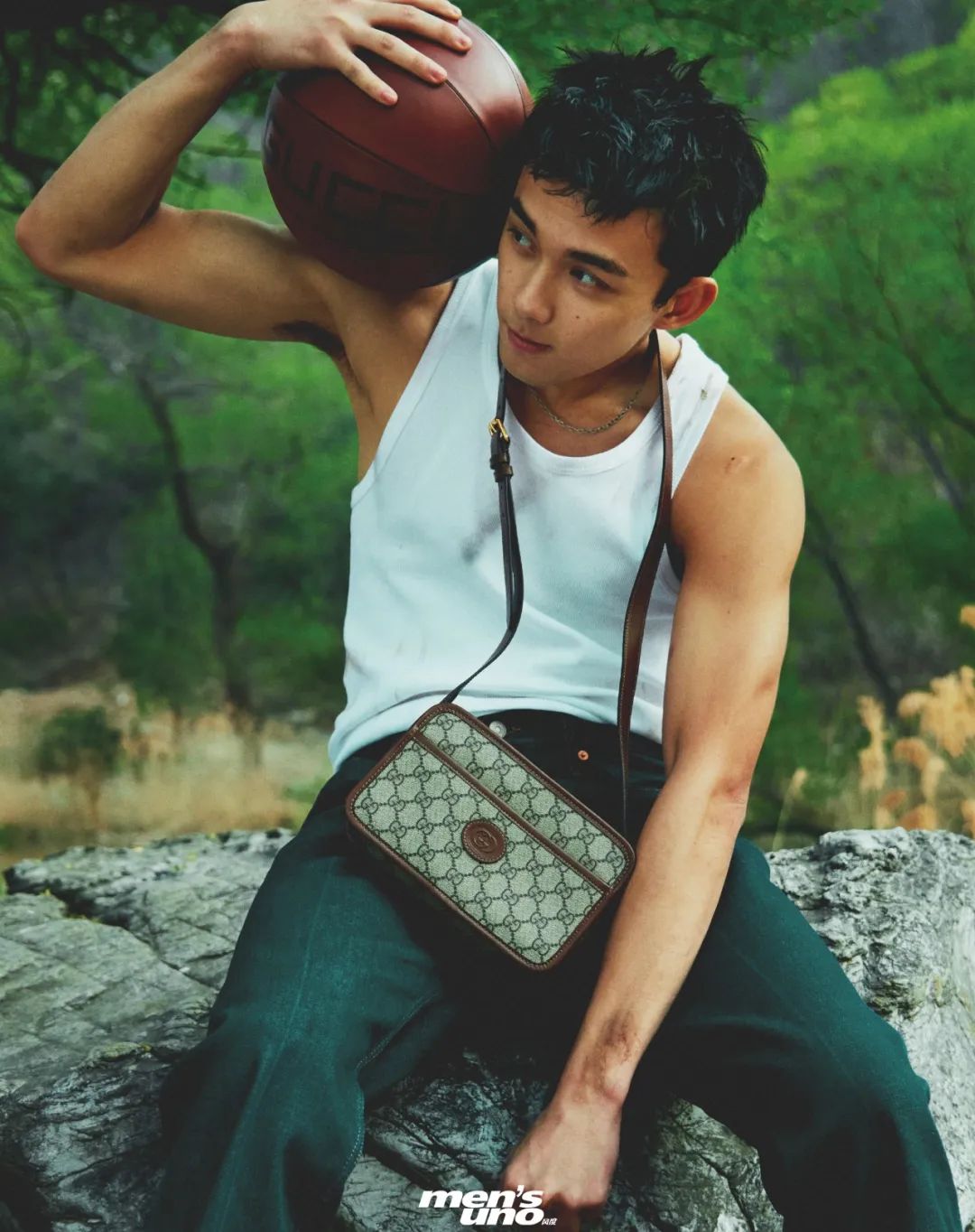 今夏最便宜的明星同款，大概是老头背心休闲区蓝鸢梦想 - Www.slyday.coM