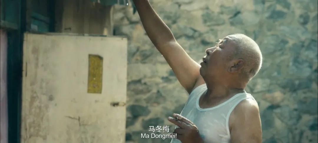 今夏最便宜的明星同款，大概是老头背心休闲区蓝鸢梦想 - Www.slyday.coM