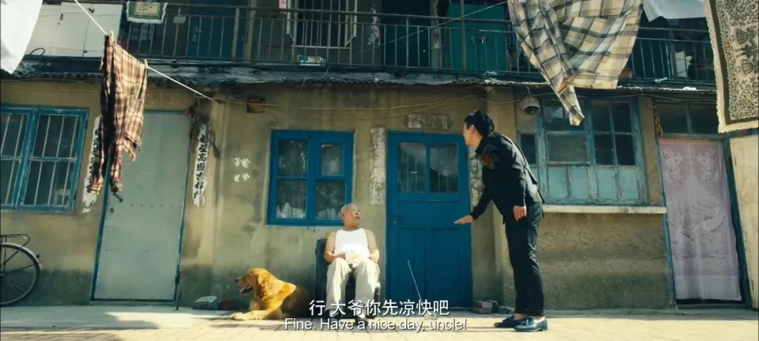 今夏最便宜的明星同款，大概是老头背心休闲区蓝鸢梦想 - Www.slyday.coM