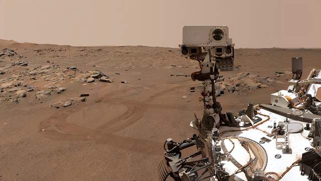 NASA：火星岩石在毅力号身上“搭便车”？休闲区蓝鸢梦想 - Www.slyday.coM
