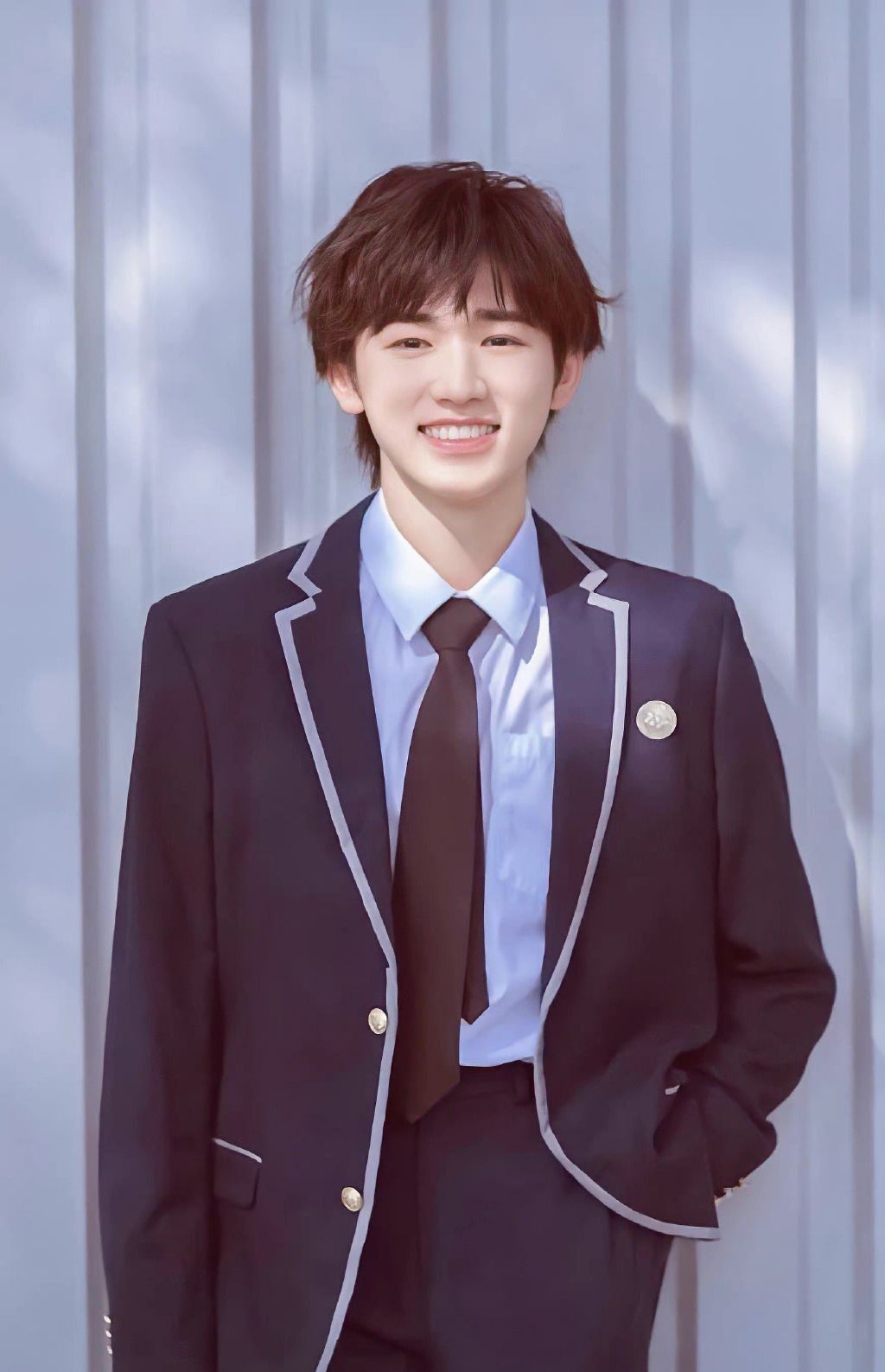 宋亚轩高中毕业照是p的遗憾虽有但镜头记录了更有意义的时刻