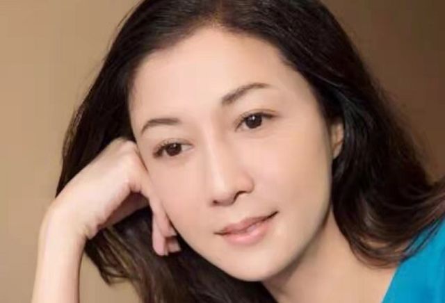 48岁吴绮莉成装修工人!26岁为成龙大哥生女,曾获亚洲小姐冠军休闲区蓝鸢梦想 - Www.slyday.coM 48岁吴绮莉成装修工人!26岁为成龙大哥生女,曾获亚洲小姐冠军休闲区蓝鸢梦想 - Www.slyday.coM