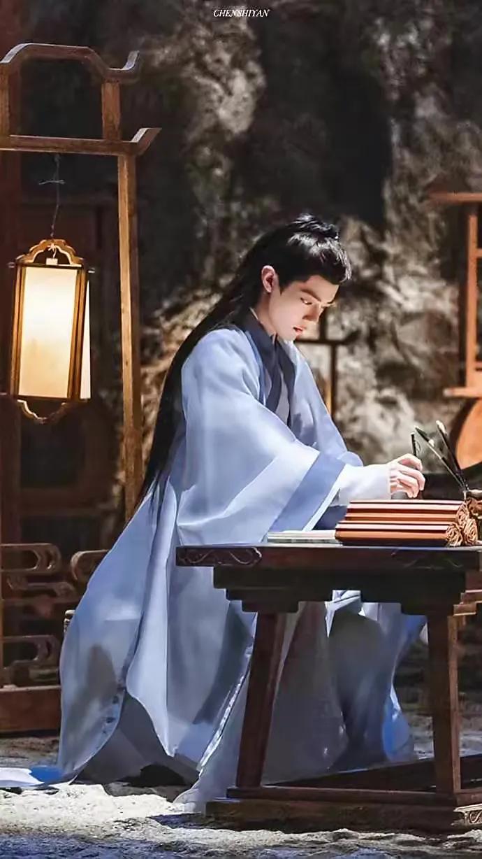 肖战新剧终于来了，《玉骨遥》预告片就开虐，配角也很亮眼休闲区蓝鸢梦想 - Www.slyday.coM