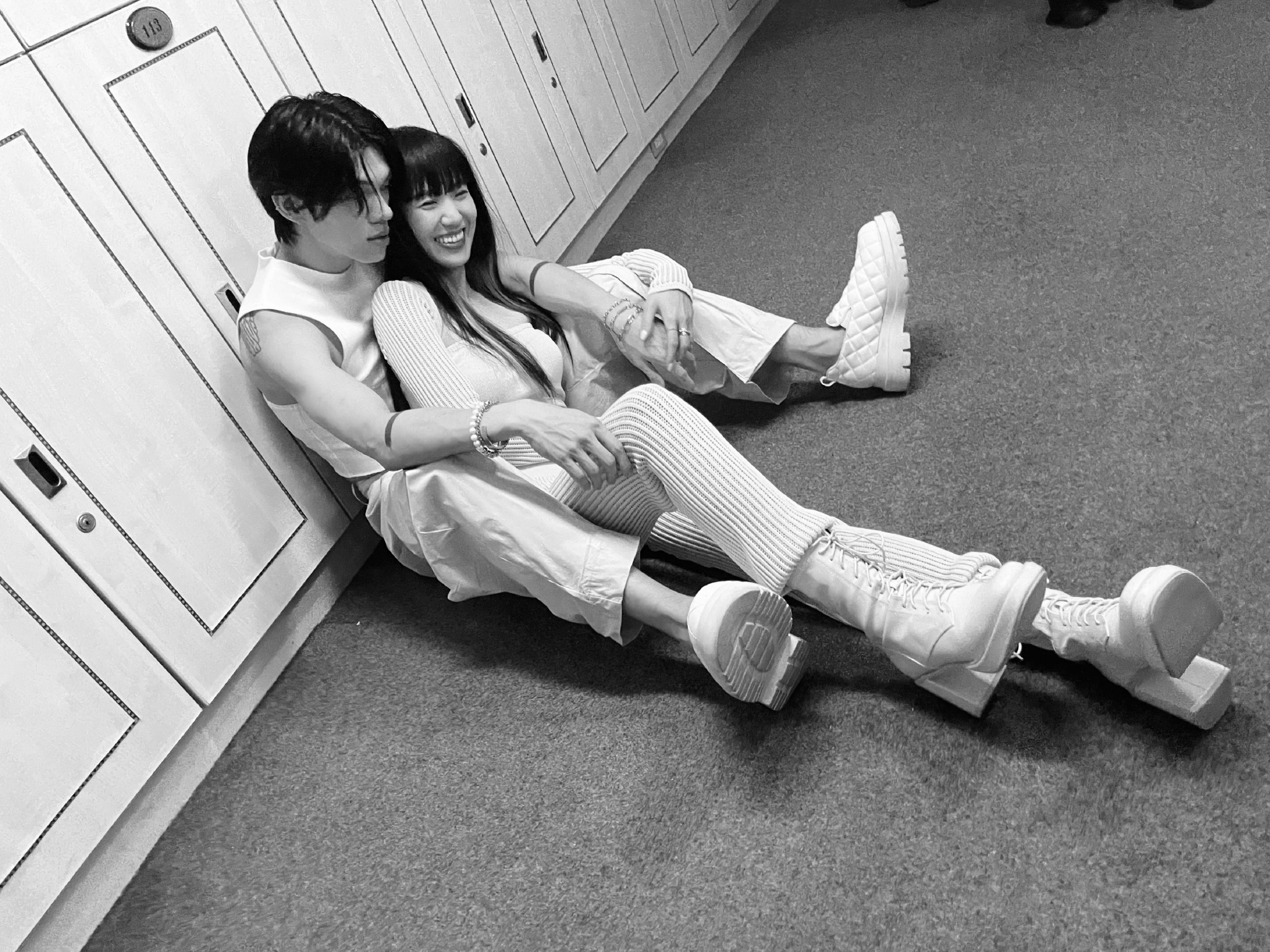 孙盛希《jagi》MV首度挑战唱跳舞蹈 八月推单曲同名线上演唱会休闲区蓝鸢梦想 - Www.slyday.coM 孙盛希《jagi》MV首度挑战唱跳舞蹈 八月推单曲同名线上演唱会休闲区蓝鸢梦想 - Www.slyday.coM