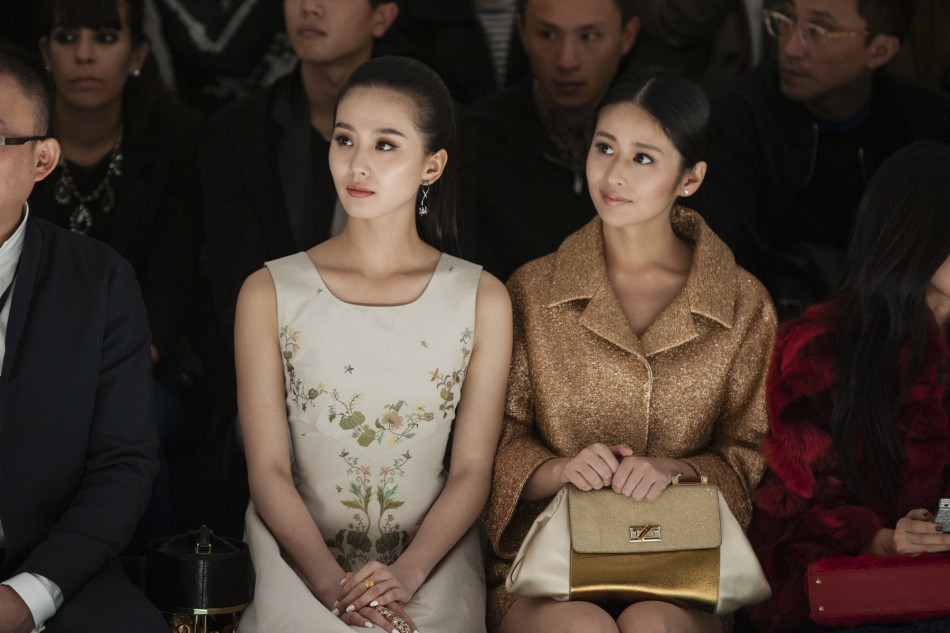 有气质和长得好看是两回事儿!看刘诗诗和颖儿同框就知道了休闲区蓝鸢梦想 - Www.slyday.coM 有气质和长得好看是两回事儿!看刘诗诗和颖儿同框就知道了休闲区蓝鸢梦想 - Www.slyday.coM