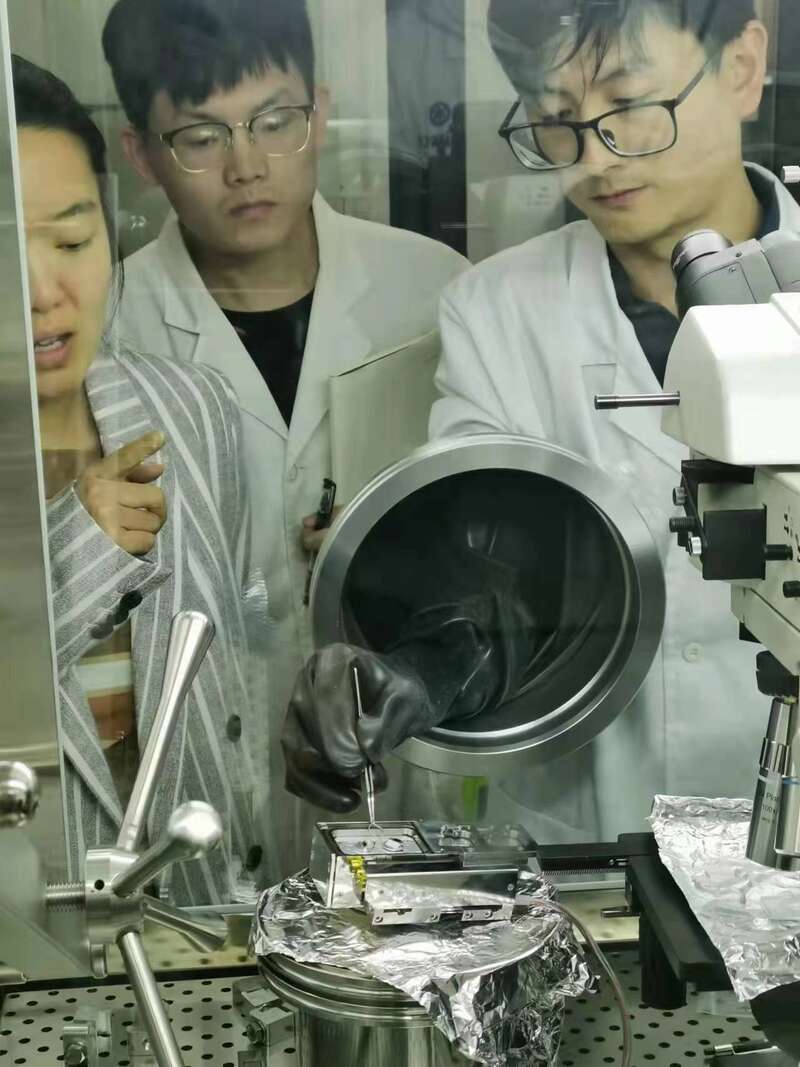 嫦娥五号月壤新发现：中国科学家找到捕获和保存氦休闲区蓝鸢梦想 - Www.slyday.coM