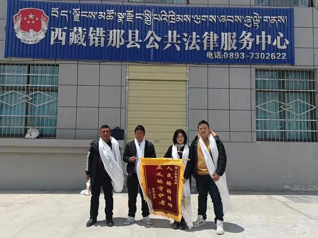 合肥这位90后姑娘，了不起休闲区蓝鸢梦想 - Www.slyday.coM