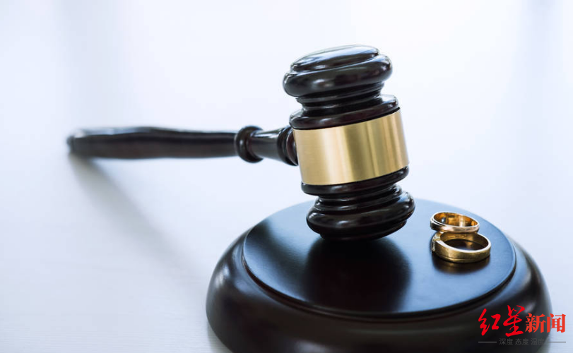 妻子给丈夫6万“零花钱” 丈夫转身5万打赏暧昧女主播休闲区蓝鸢梦想 - Www.slyday.coM