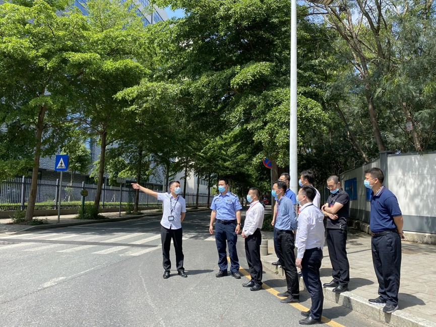 坑梓街道多措并举靠前服务助力辖区企业解决出行难问题