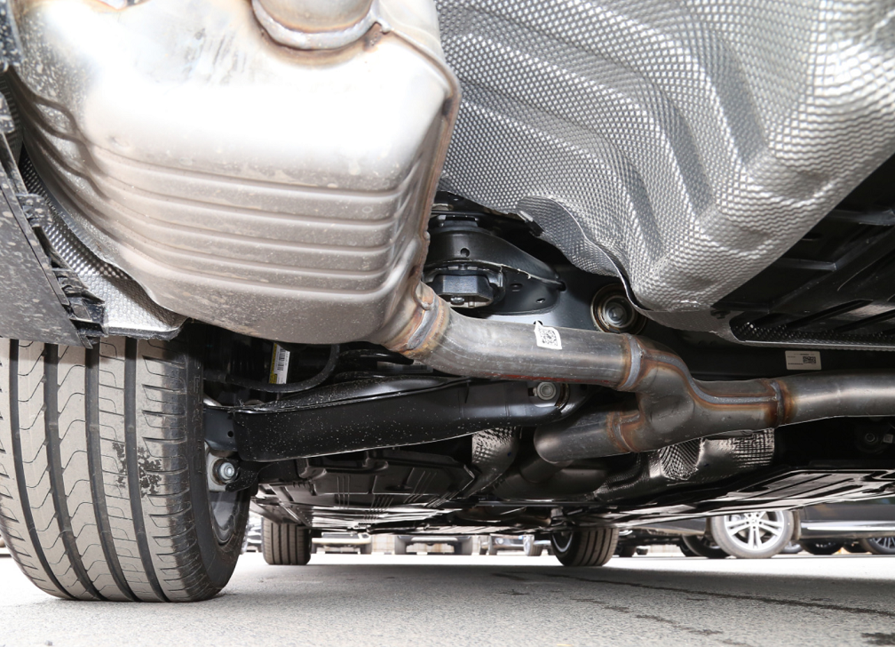 体验奔驰e级优点一堆该不该买这3个缺点也建议关注