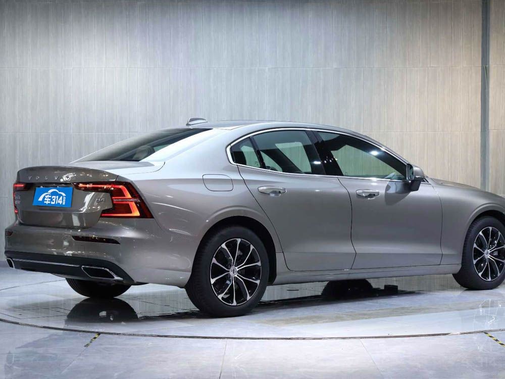 凯美瑞对比<a class=