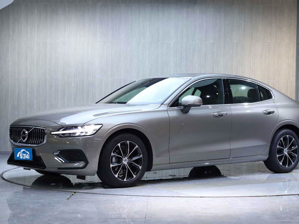 凯美瑞对比<a class=