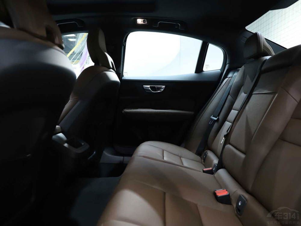 凯美瑞对比<a class=