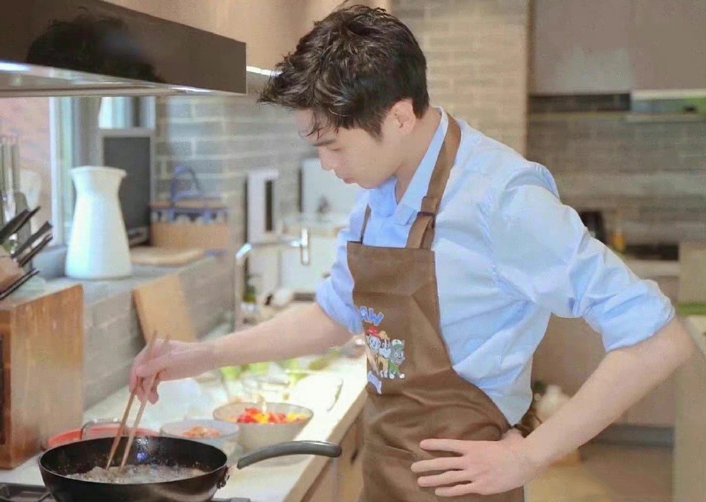 网传张若昀、谭松韵、陈立农加盟《中餐厅6》，刘昊然方否认参加休闲区蓝鸢梦想 - Www.slyday.coM