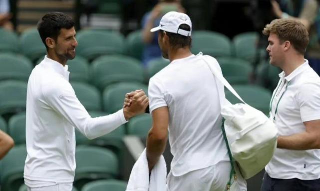 温网男单签表出炉:德约八强或遇阿卡,纳达尔贝雷蒂尼镇守下半区休闲区蓝鸢梦想 - Www.slyday.coM 温网男单签表出炉:德约八强或遇阿卡,纳达尔贝雷蒂尼镇守下半区休闲区蓝鸢梦想 - Www.slyday.coM