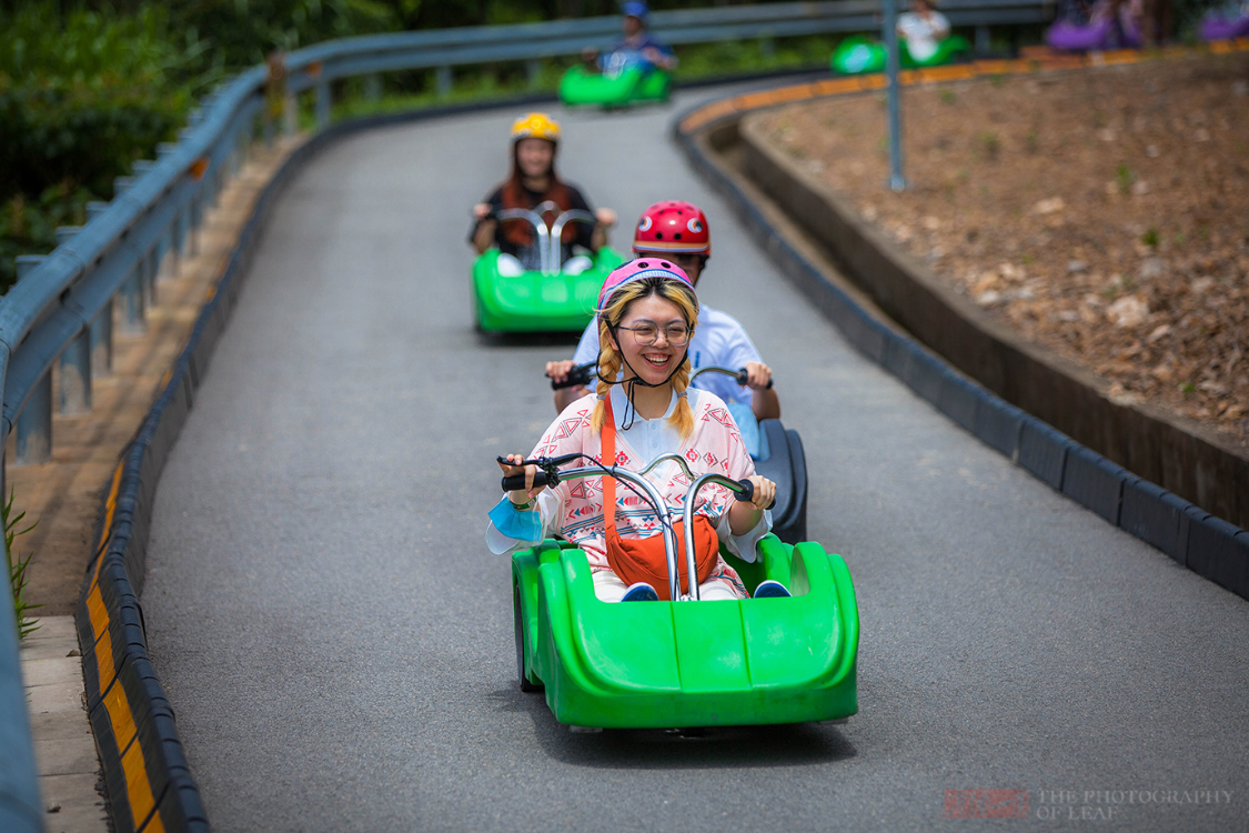 宁波全新炫酷山地滑车,从山顶一口气滑到山脚,惊险刺激第一次见休闲区蓝鸢梦想 - Www.slyday.coM 宁波全新炫酷山地滑车,从山顶一口气滑到山脚,惊险刺激第一次见休闲区蓝鸢梦想 - Www.slyday.coM