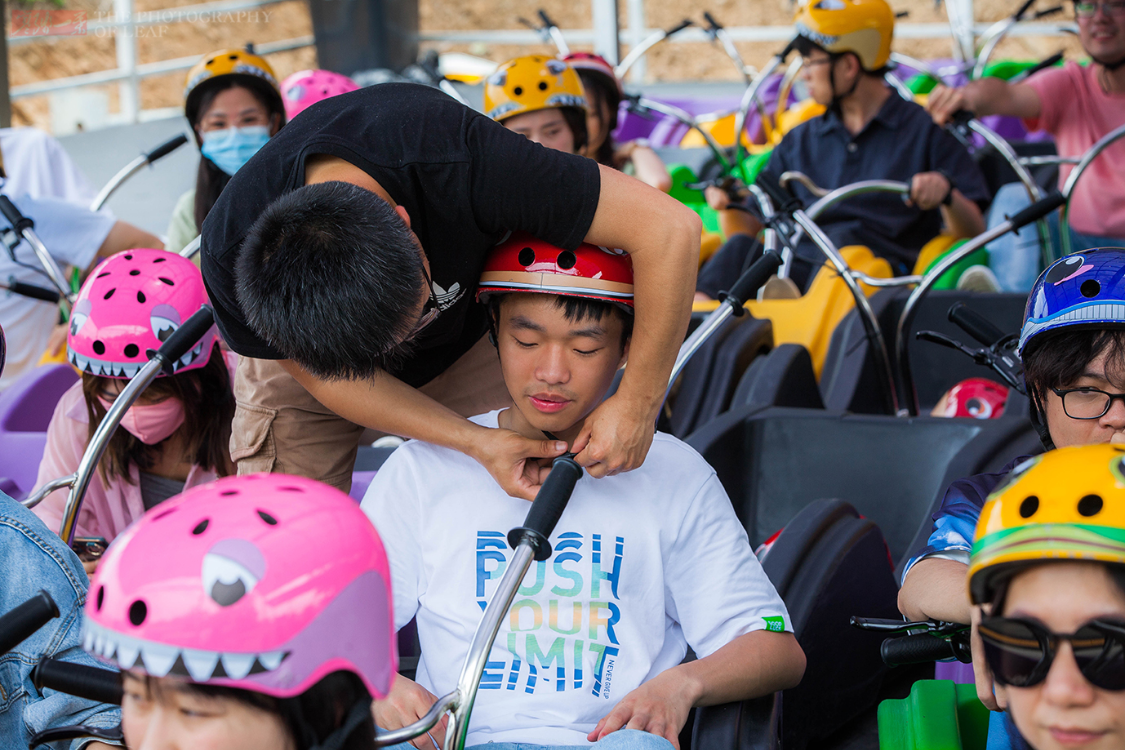 宁波全新炫酷山地滑车,从山顶一口气滑到山脚,惊险刺激第一次见休闲区蓝鸢梦想 - Www.slyday.coM 宁波全新炫酷山地滑车,从山顶一口气滑到山脚,惊险刺激第一次见休闲区蓝鸢梦想 - Www.slyday.coM