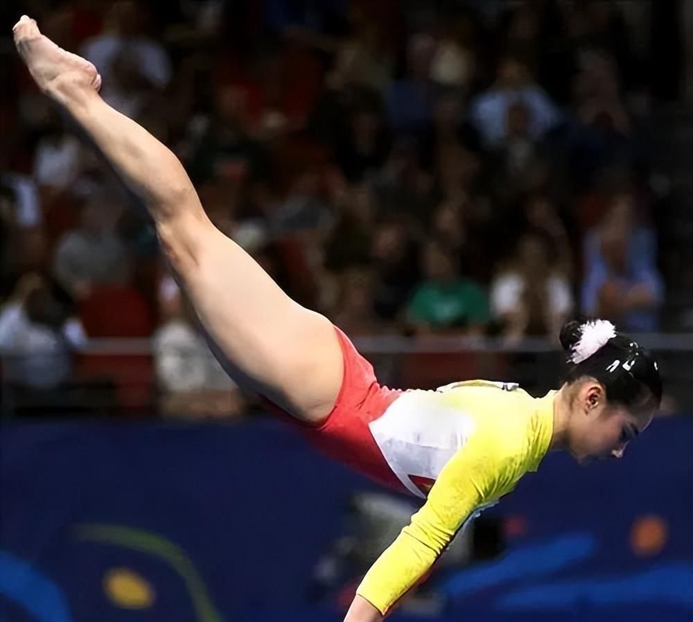 体操皇后刘璇34岁下嫁穷小子41岁生2胎如今她还好吗