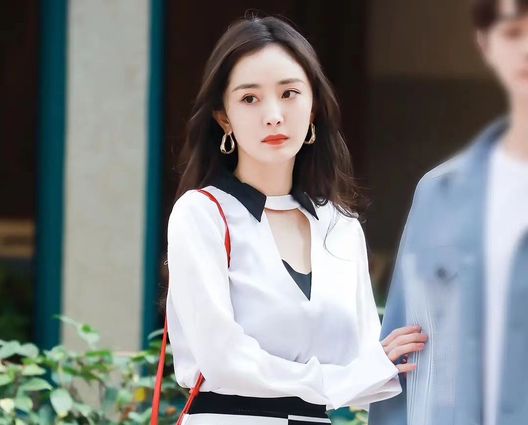 腾讯17部爱情剧官宣,这3部剧被看好,《爱的二八定律》暑期将播休闲区蓝鸢梦想 - Www.slyday.coM 腾讯17部爱情剧官宣,这3部剧被看好,《爱的二八定律》暑期将播休闲区蓝鸢梦想 - Www.slyday.coM