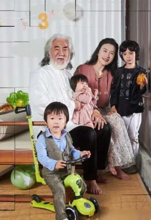 “爷孙恋”的男星有多离谱？有人81岁得女，有人儿子孙子同岁休闲区蓝鸢梦想 - Www.slyday.coM