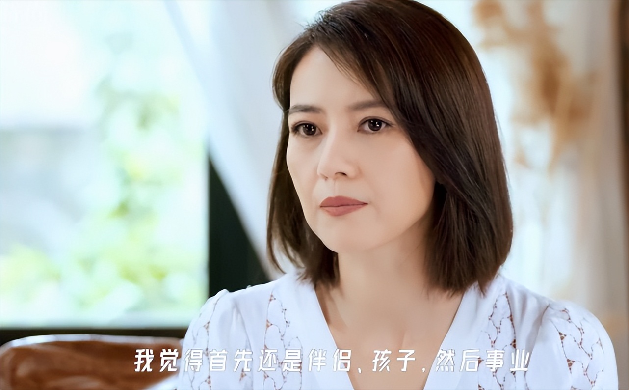 高圆圆获3岁女儿探班!女儿长发披肩,被妈妈称是梳小辫的赵又廷休闲区蓝鸢梦想 - Www.slyday.coM 高圆圆获3岁女儿探班!女儿长发披肩,被妈妈称是梳小辫的赵又廷休闲区蓝鸢梦想 - Www.slyday.coM