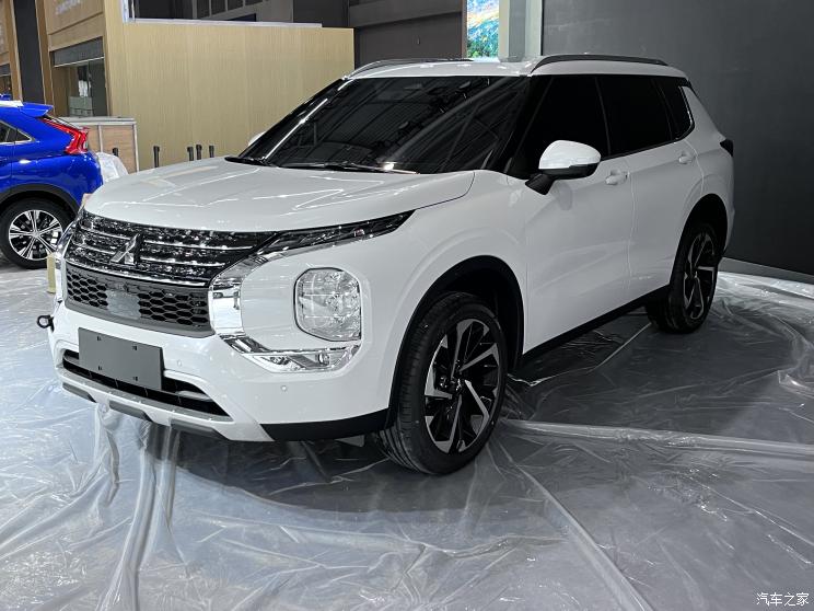 2022重庆车展探馆广汽三菱全新欧蓝德