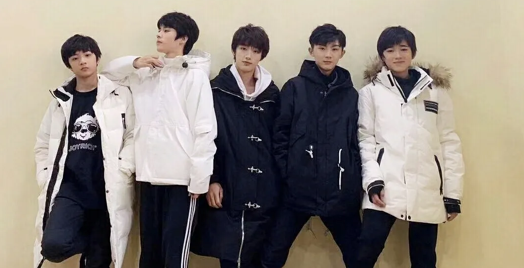 贺峻霖稳进名校姚景元被嘲!对明星高考成绩的高关注,究竟好不好休闲区蓝鸢梦想 - Www.slyday.coM 贺峻霖稳进名校姚景元被嘲!对明星高考成绩的高关注,究竟好不好休闲区蓝鸢梦想 - Www.slyday.coM