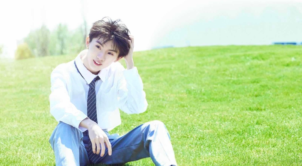 贺峻霖稳进名校姚景元被嘲!对明星高考成绩的高关注,究竟好不好休闲区蓝鸢梦想 - Www.slyday.coM 贺峻霖稳进名校姚景元被嘲!对明星高考成绩的高关注,究竟好不好休闲区蓝鸢梦想 - Www.slyday.coM