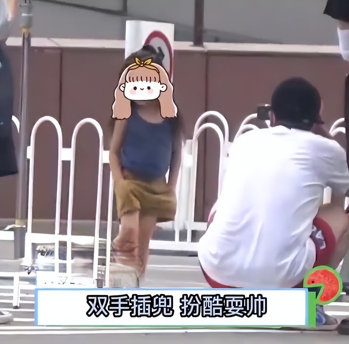 高圆圆获3岁女儿探班!女儿长发披肩,被妈妈称是梳小辫的赵又廷休闲区蓝鸢梦想 - Www.slyday.coM 高圆圆获3岁女儿探班!女儿长发披肩,被妈妈称是梳小辫的赵又廷休闲区蓝鸢梦想 - Www.slyday.coM