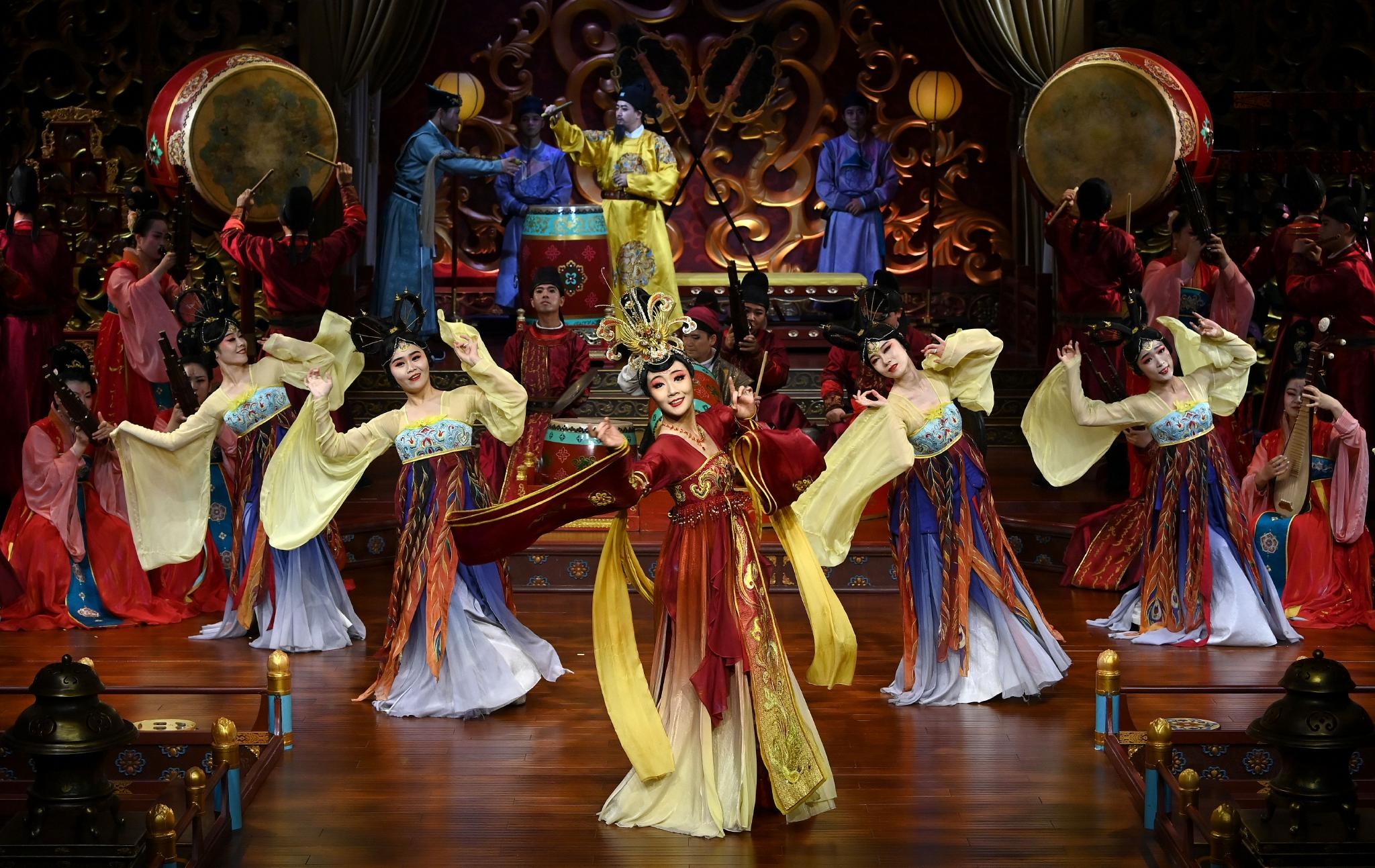 西安东仓鼓乐社沿用至今的唐宋时期俗字谱记写的乐谱(6月23日摄).