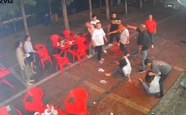 揭秘“唐山打人案”背后的网络赌博“老炮”休闲区蓝鸢梦想 - Www.slyday.coM