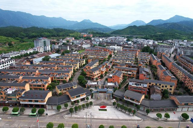 无人机拍摄的江西宁都县小布镇大土楼村.(宁都县委宣传部供图)