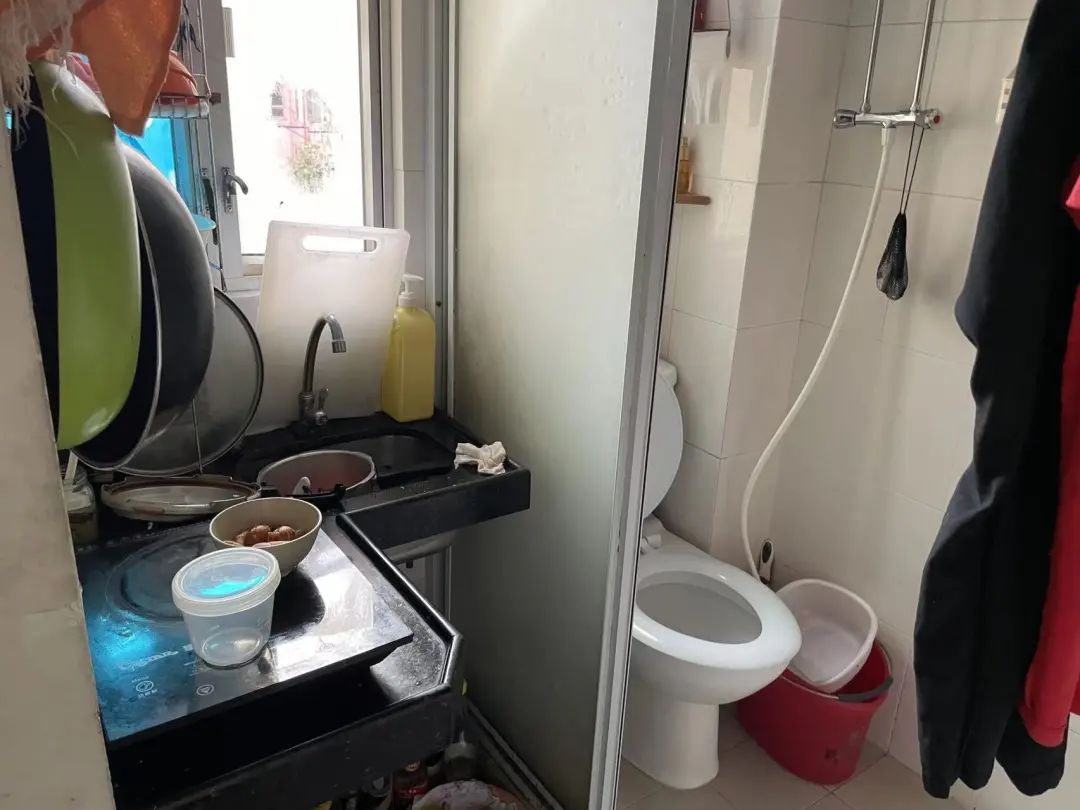 实地走访!香港“劏房”住户期待房屋新政策|香港|公屋|房屋_新浪军事_新浪网