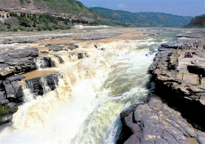 壶口瀑布现 半清半浊 景观 新浪财经 新浪网