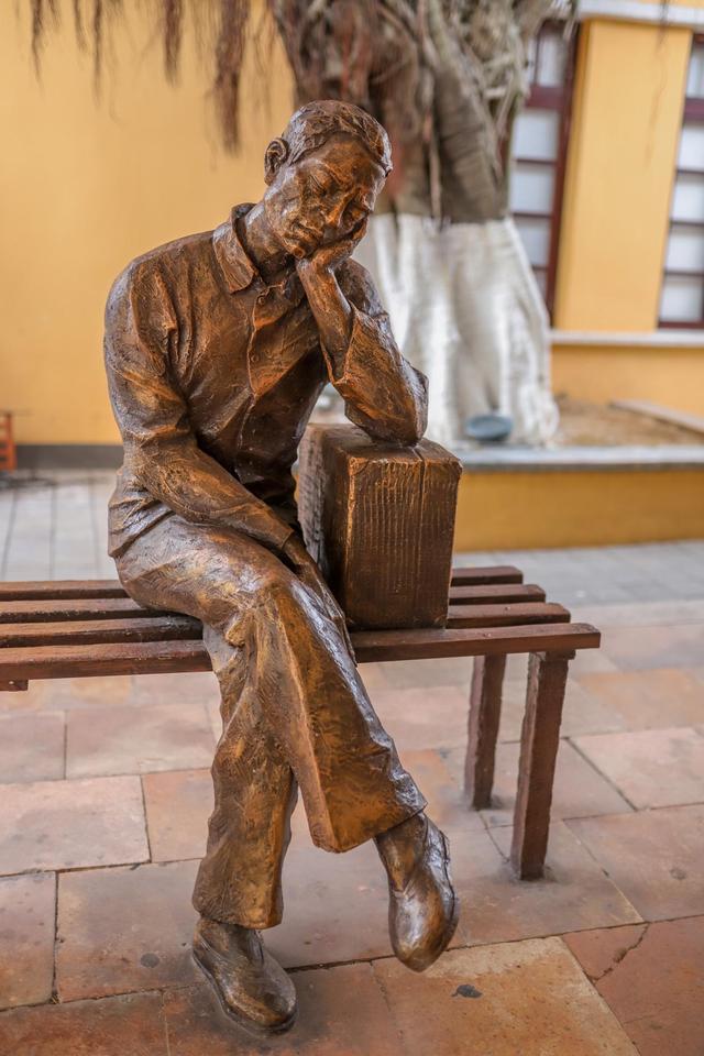 广东最古老的火车站,每个角落都是岁月的痕迹,休闲潮玩好去处休闲区蓝鸢梦想 - Www.slyday.coM 广东最古老的火车站,每个角落都是岁月的痕迹,休闲潮玩好去处休闲区蓝鸢梦想 - Www.slyday.coM