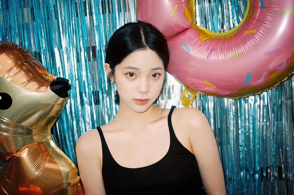 杨颖张雨绮欧阳娜娜同穿古装比美，跟精修图差别最大的竟是张雨绮休闲区蓝鸢梦想 - Www.slyday.coM