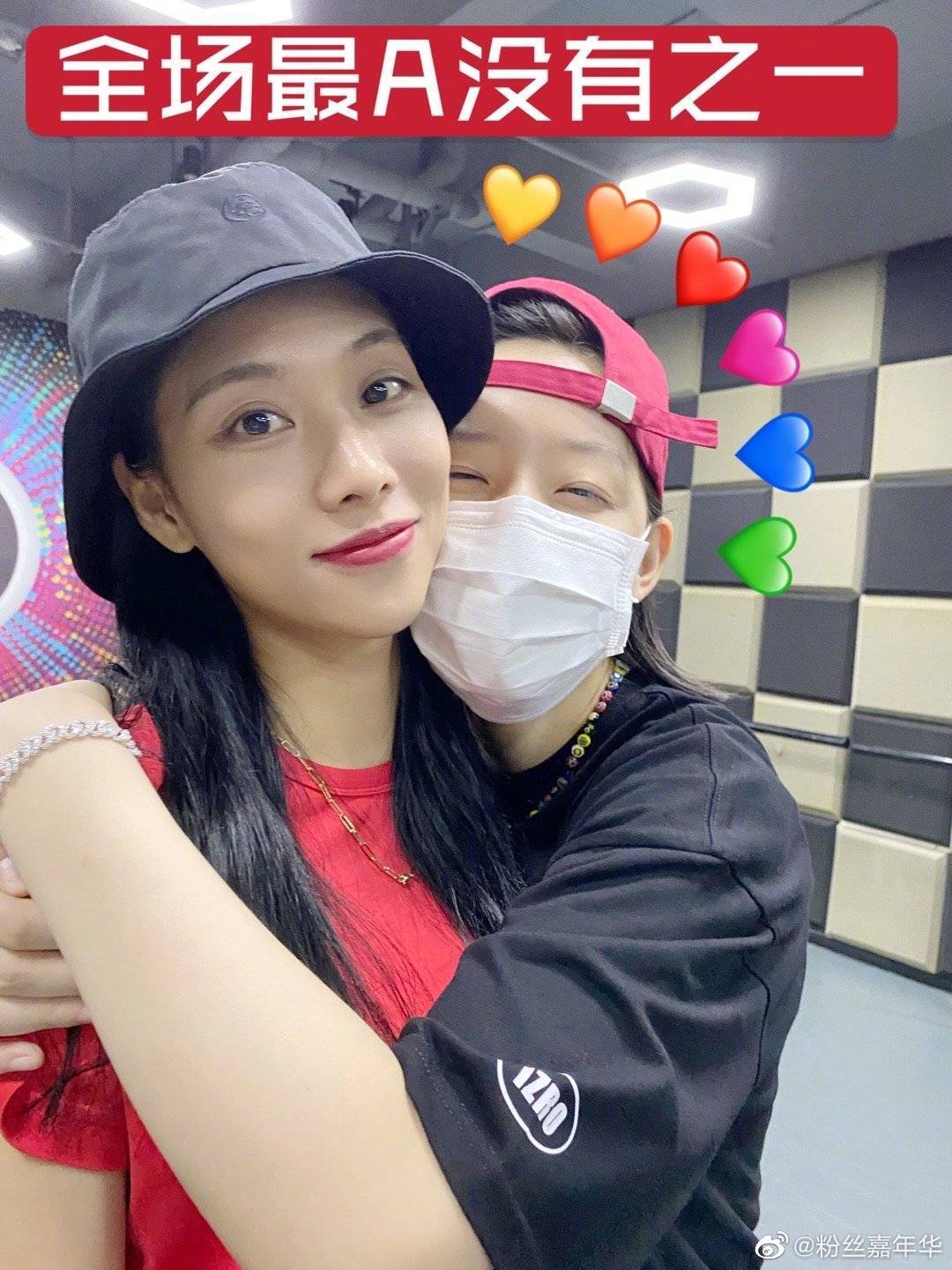 女孩们努力拼搏的样子……|李斯丹妮|王霏霏_新浪新闻