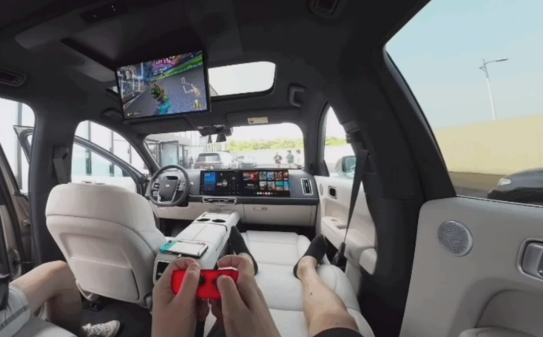 理想L9，把男人玩明白了休闲区蓝鸢梦想 - Www.slyday.coM