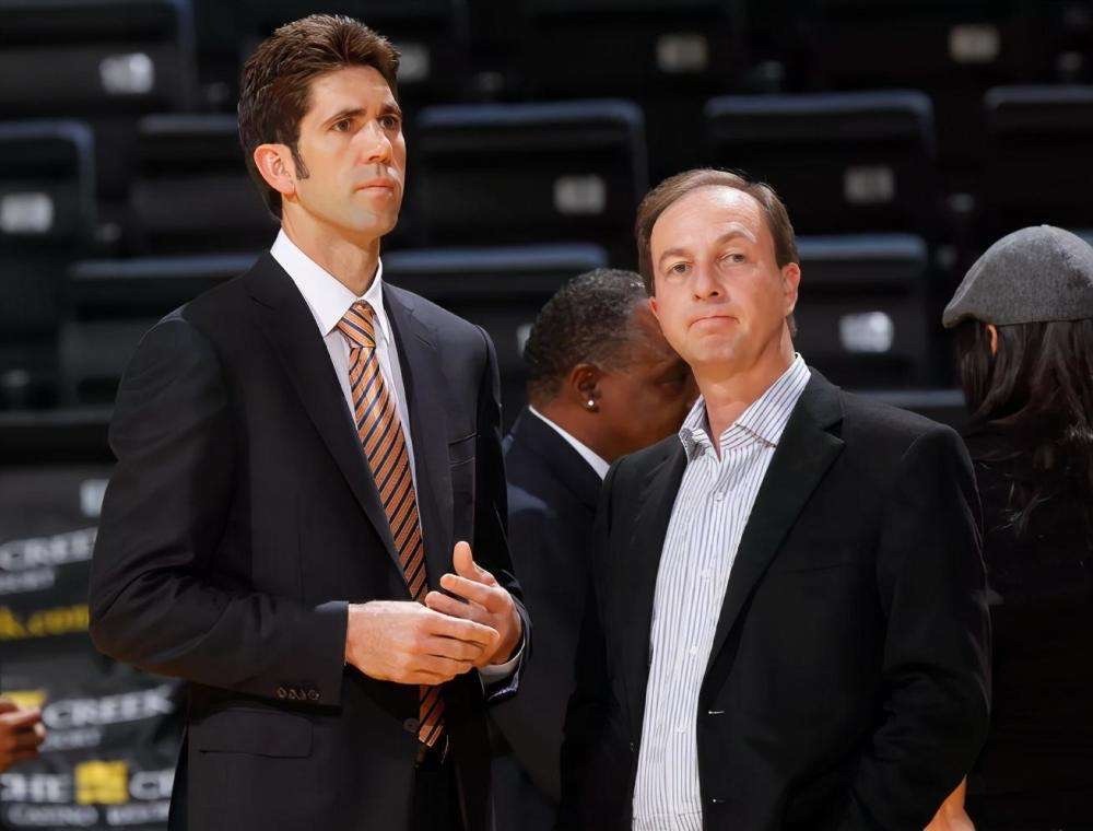 勇士总裁官宣决定!三人望回归!悍将确定离队库里难得获KD认可休闲区蓝鸢梦想 - Www.slyday.coM 勇士总裁官宣决定!三人望回归!悍将确定离队库里难得获KD认可休闲区蓝鸢梦想 - Www.slyday.coM