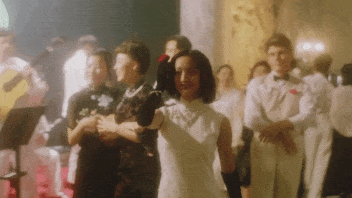 周迅翻唱张国荣《风继续吹》引热议 原来哥哥和周迅还有这样合作休闲区蓝鸢梦想 - Www.slyday.coM