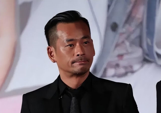 洗米华被捕之后,小三刘碧丽找了白人男友,原配和健身教练很暧昧休闲区蓝鸢梦想 - Www.slyday.coM 洗米华被捕之后,小三刘碧丽找了白人男友,原配和健身教练很暧昧休闲区蓝鸢梦想 - Www.slyday.coM