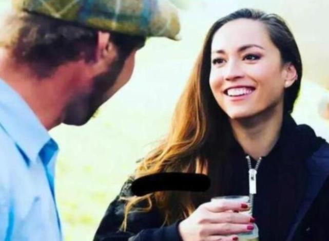 洗米华被捕之后,小三刘碧丽找了白人男友,原配和健身教练很暧昧休闲区蓝鸢梦想 - Www.slyday.coM 洗米华被捕之后,小三刘碧丽找了白人男友,原配和健身教练很暧昧休闲区蓝鸢梦想 - Www.slyday.coM