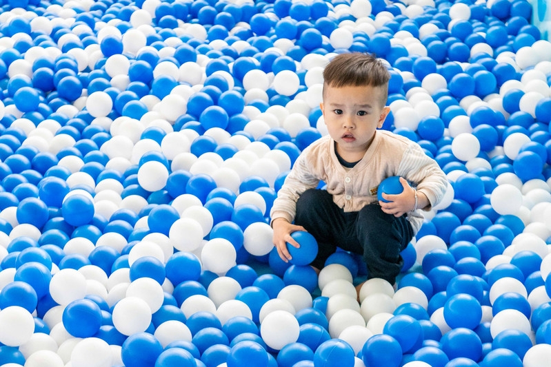 广东最适合亲子游的好去处，四处都是卡通人物，动漫爱好者的天堂休闲区蓝鸢梦想 - Www.slyday.coM