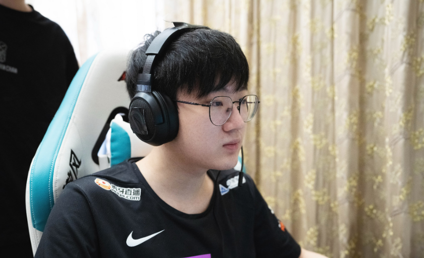 小虎战DreamMaker,呼吸哥迎来强敌!RNG冲击三连胜休闲区蓝鸢梦想 - Www.slyday.coM 小虎战DreamMaker,呼吸哥迎来强敌!RNG冲击三连胜休闲区蓝鸢梦想 - Www.slyday.coM