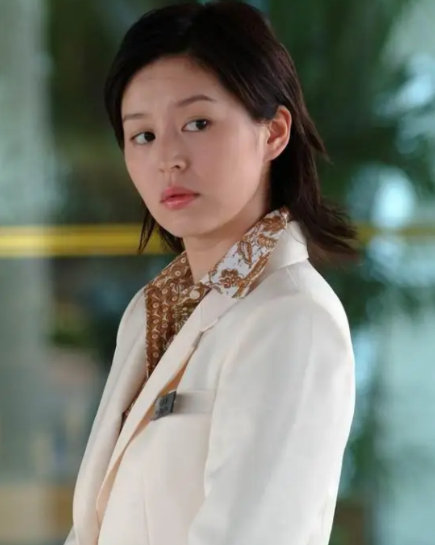 6位突然消失的女一号,有人退圈,有人重病,有人过上理想生活休闲区蓝鸢梦想 - Www.slyday.coM 6位突然消失的女一号,有人退圈,有人重病,有人过上理想生活休闲区蓝鸢梦想 - Www.slyday.coM