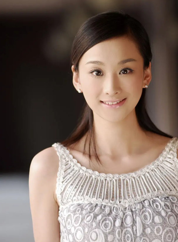 6位突然消失的女一号,有人退圈,有人重病,有人过上理想生活休闲区蓝鸢梦想 - Www.slyday.coM 6位突然消失的女一号,有人退圈,有人重病,有人过上理想生活休闲区蓝鸢梦想 - Www.slyday.coM