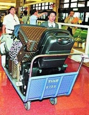 那些豪门女星生活,贫穷限制了我的想象休闲区蓝鸢梦想 - Www.slyday.coM 那些豪门女星生活,贫穷限制了我的想象休闲区蓝鸢梦想 - Www.slyday.coM