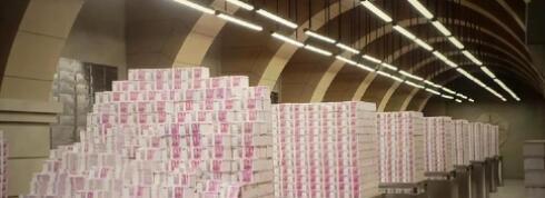 洗米华被捕之后,小三刘碧丽找了白人男友,原配和健身教练很暧昧休闲区蓝鸢梦想 - Www.slyday.coM 洗米华被捕之后,小三刘碧丽找了白人男友,原配和健身教练很暧昧休闲区蓝鸢梦想 - Www.slyday.coM