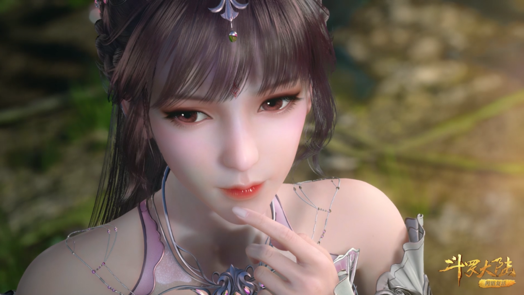 小舞衣服也进行了些许变化,露着小香肩,变得也有点韵味,长发飘飘,搭配