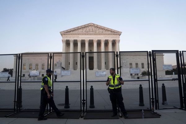 这是6月24日在美国首都华盛顿拍摄的联邦最高法院。新华社